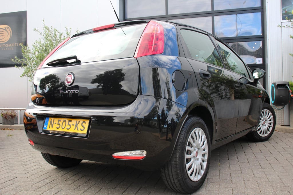 Fiat Punto evo 1.2 lounge - elek pakket - airco - 5drs - nap - dealer oh!