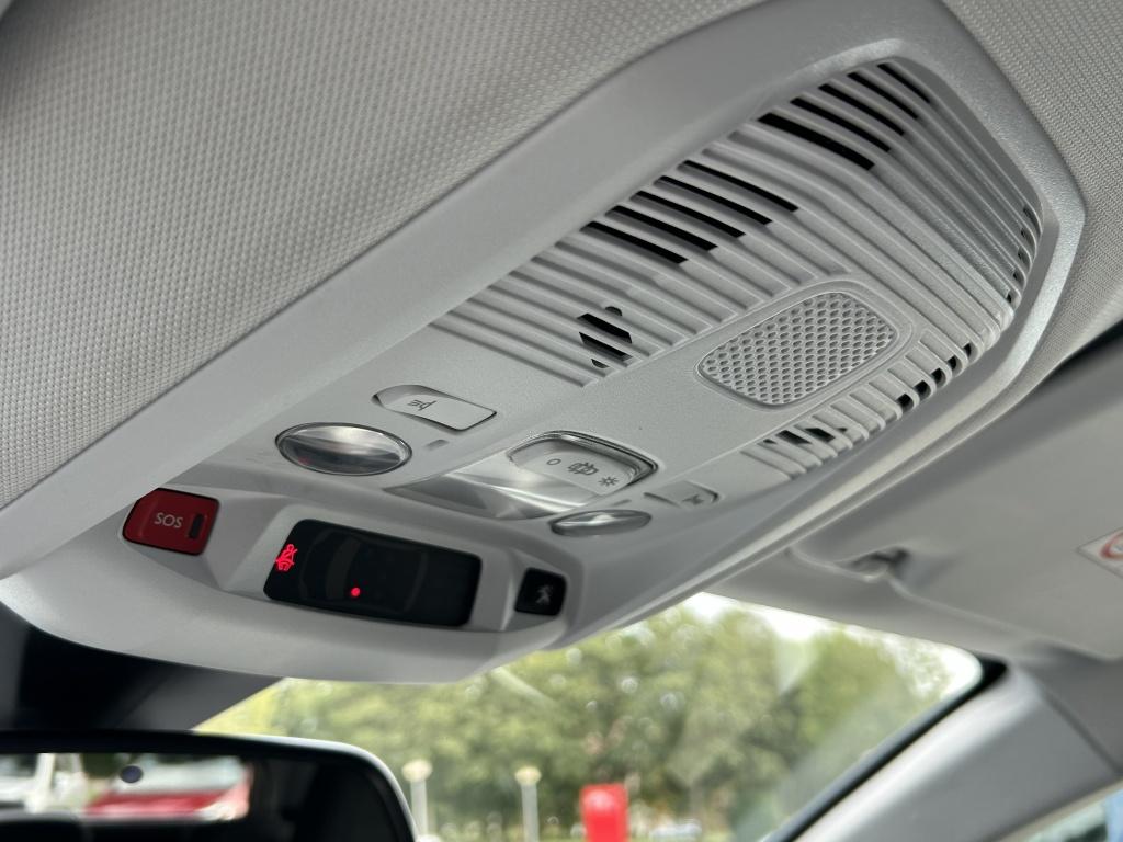 Peugeot 3008 1.2 puretech 130pk s&s eat allure