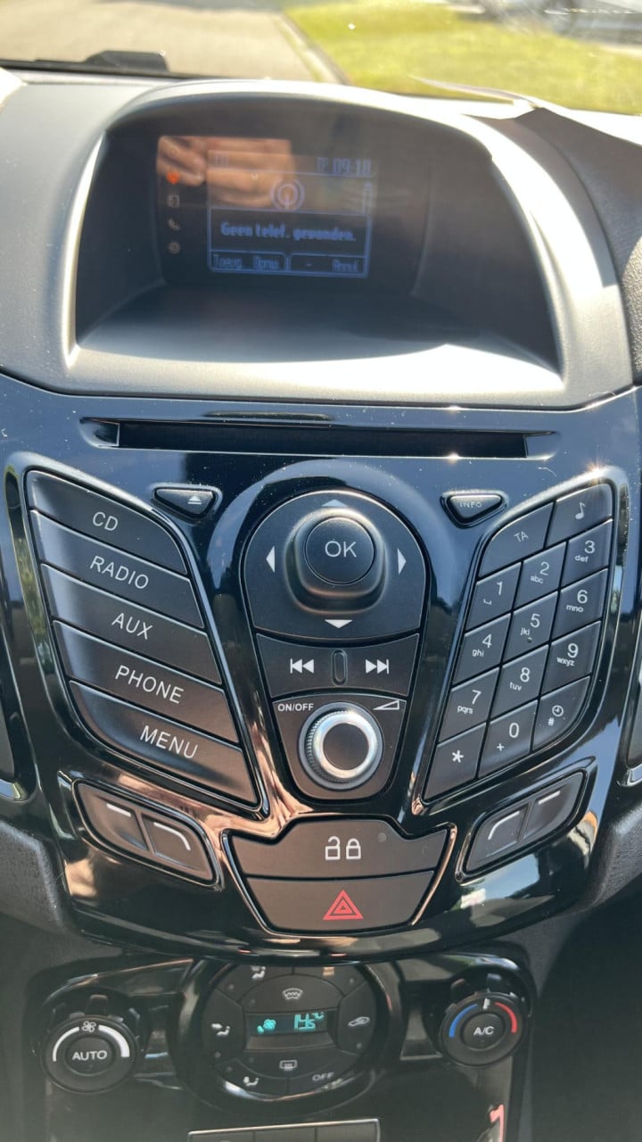 Ford Fiesta 1.0 ecoboost titanium