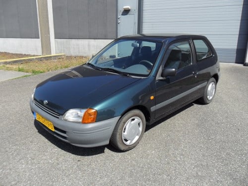 Toyota Starlet 1.3 16V 55KW/Elek.pakket/Stuurbekrachtiging/ 1998/Groen