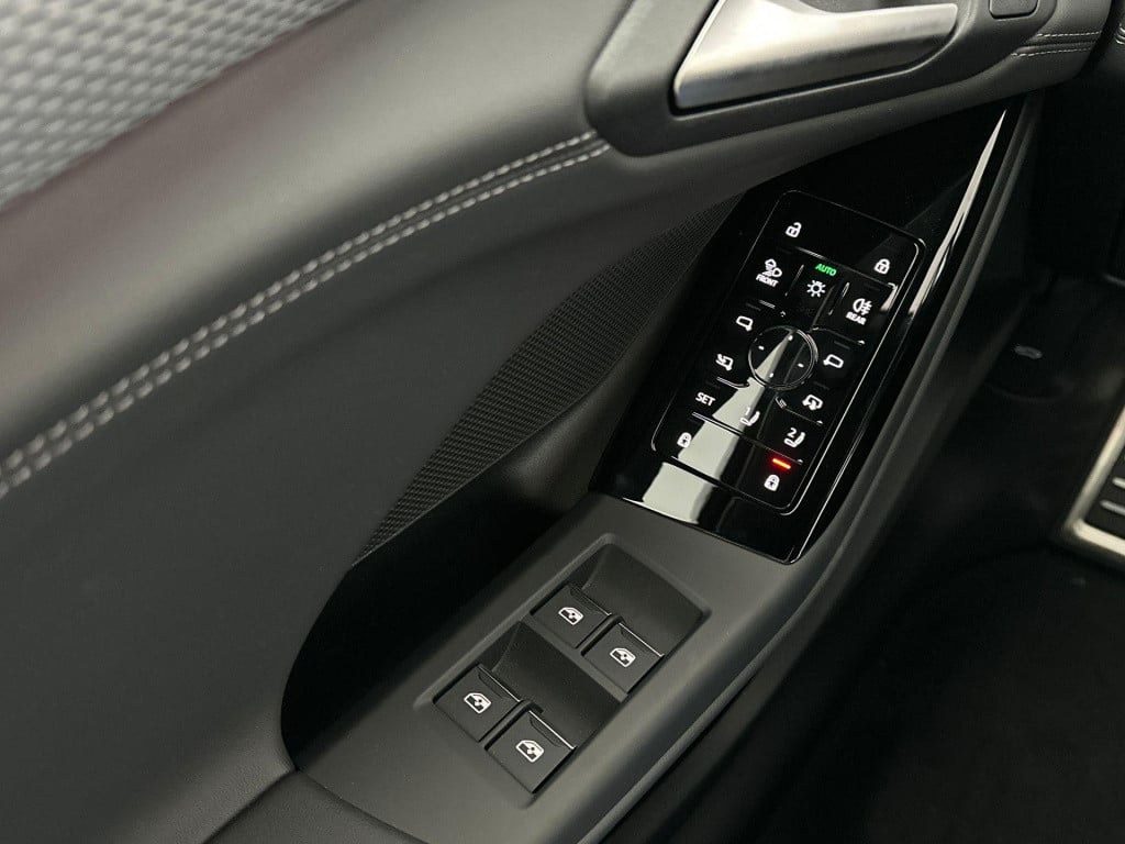 Audi A6 Sportback E-tron s edition e-tron 83 kwh 210 kw / 286 pk sportback
