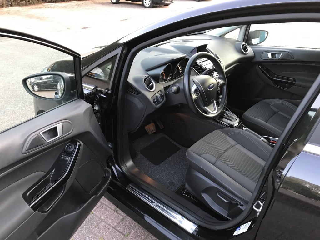 Ford Fiesta titanium st line automaat