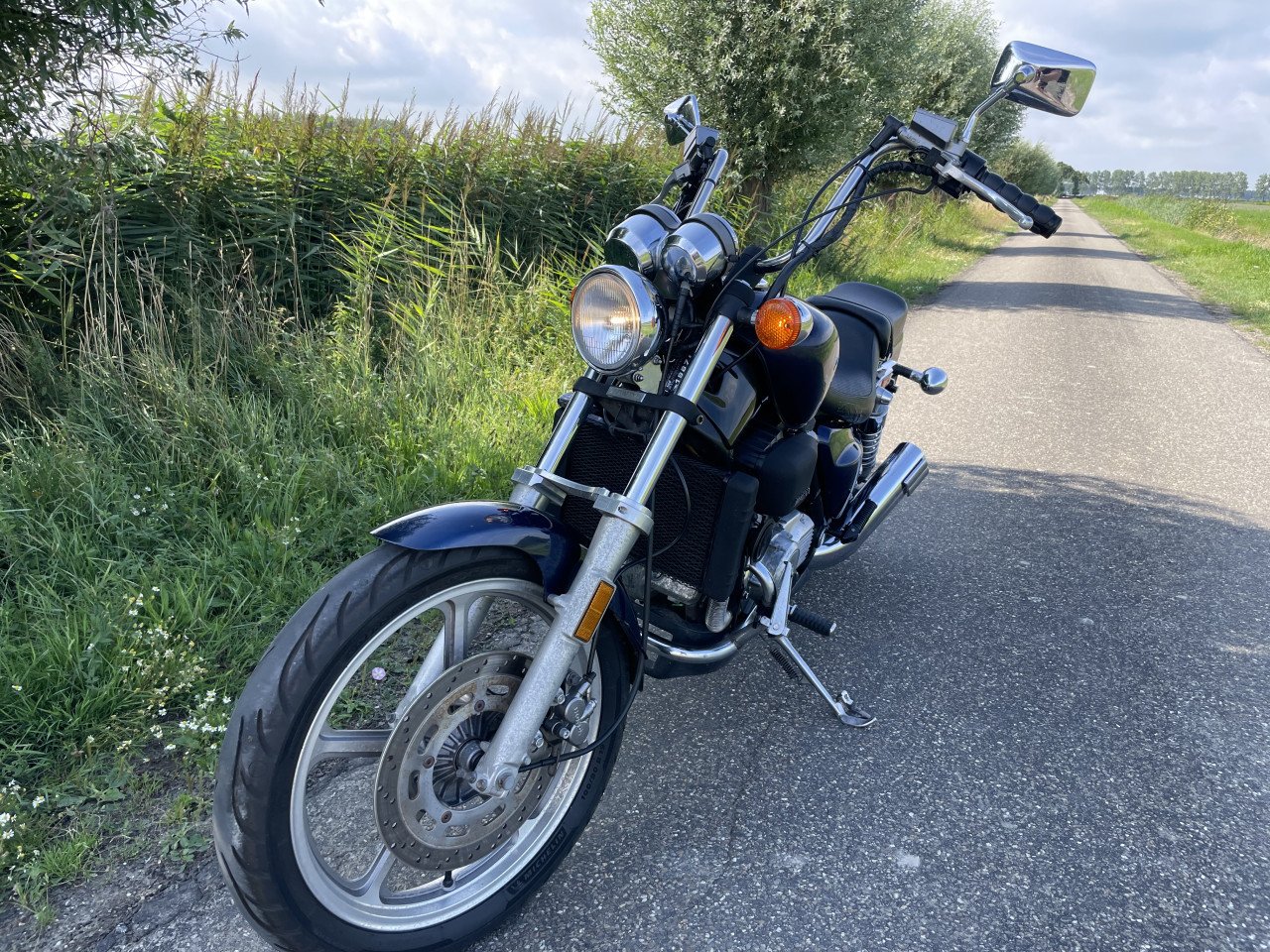 Honda Super Magna VF700C