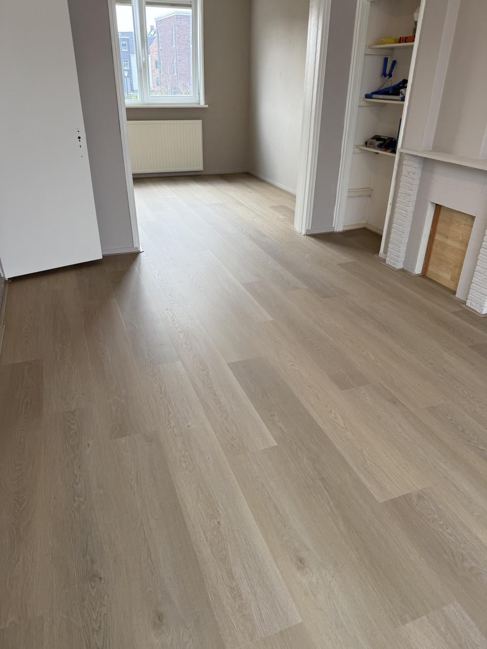 Laminaat vloeren, Raamdecoratie, Tapijt en vinyl