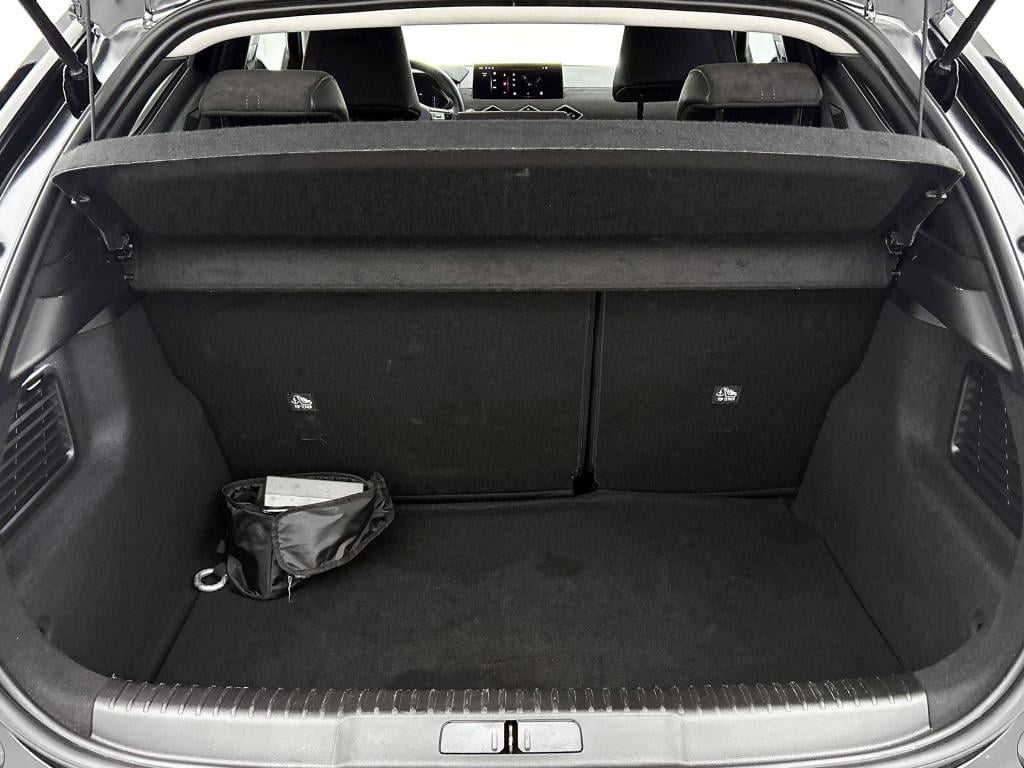 Ds Ds 3 100pk performance line | rijklaar | alcantara | keyless entry | par