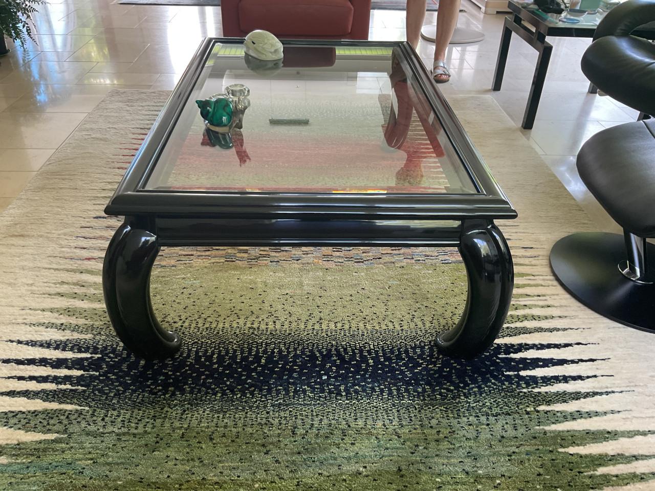 Salontafel zwart lak met glasplaat 1,20x0,80 m.