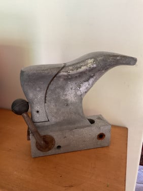 Antieke metalen schoenleest