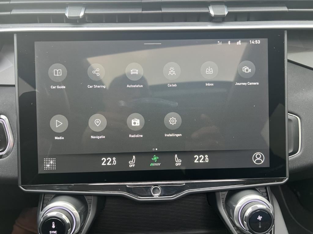 Lynk & Co 01 1.5 261pk phev plug inn hybrid , pano dak,360gr camera , car p