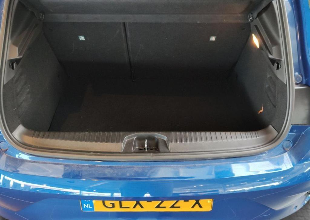 Renault Clio 1.6 e-tech full hybrid 145 techno - demo