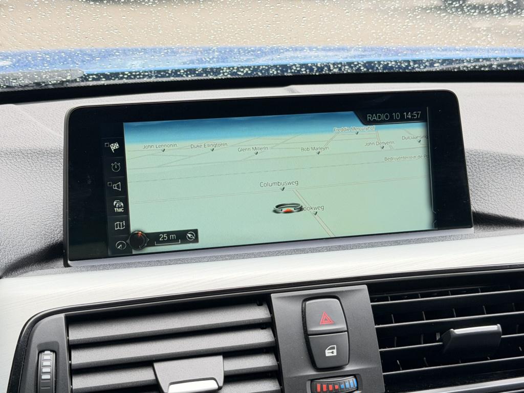 BMW 3-serie 320i m-sport | cruise | stoelverwarming | navi | leder | led |