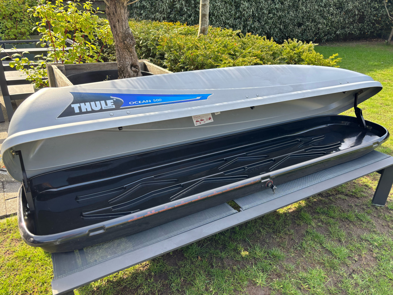 Thule Ocean 500 dakkoffer, skibox amper gebruikt