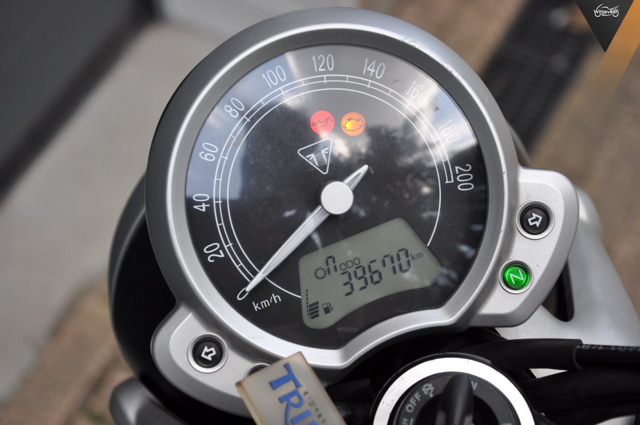 Triumph Street Twin 900