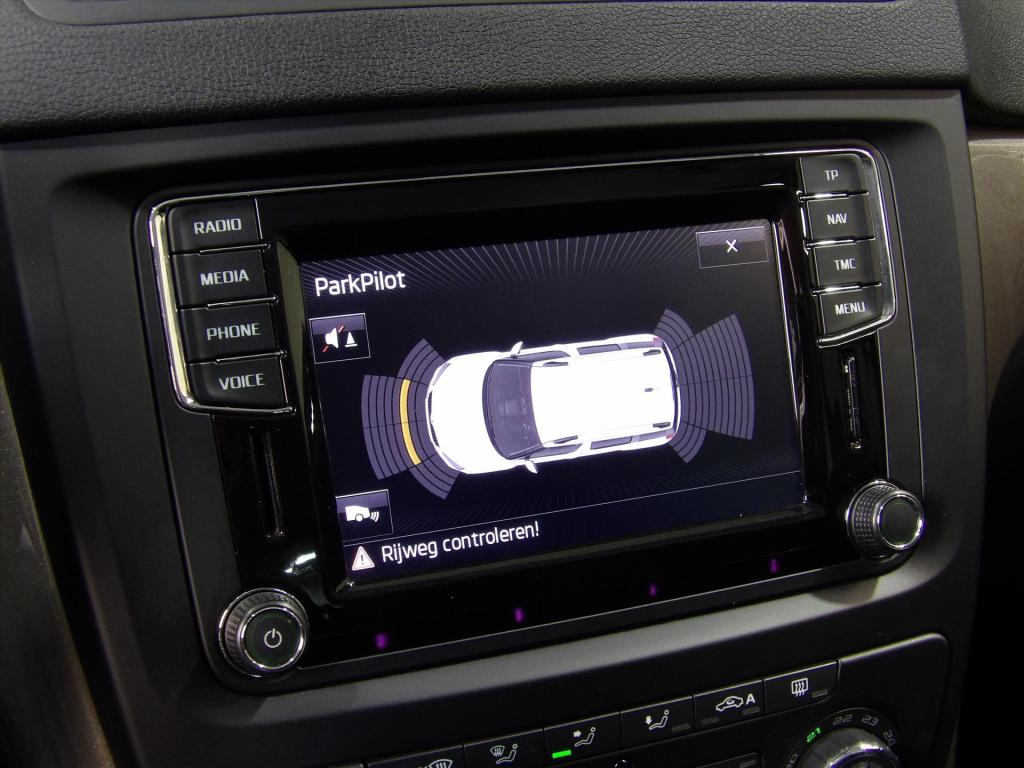 Skoda Yeti 1.4 tsi greentech 125pk dsg-7 style