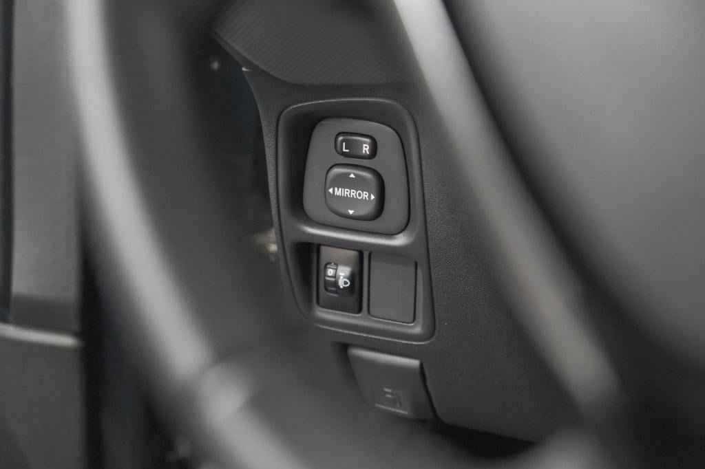 Peugeot 108 1.0 e-vti allure | automaat | camera | airco | apple carplay