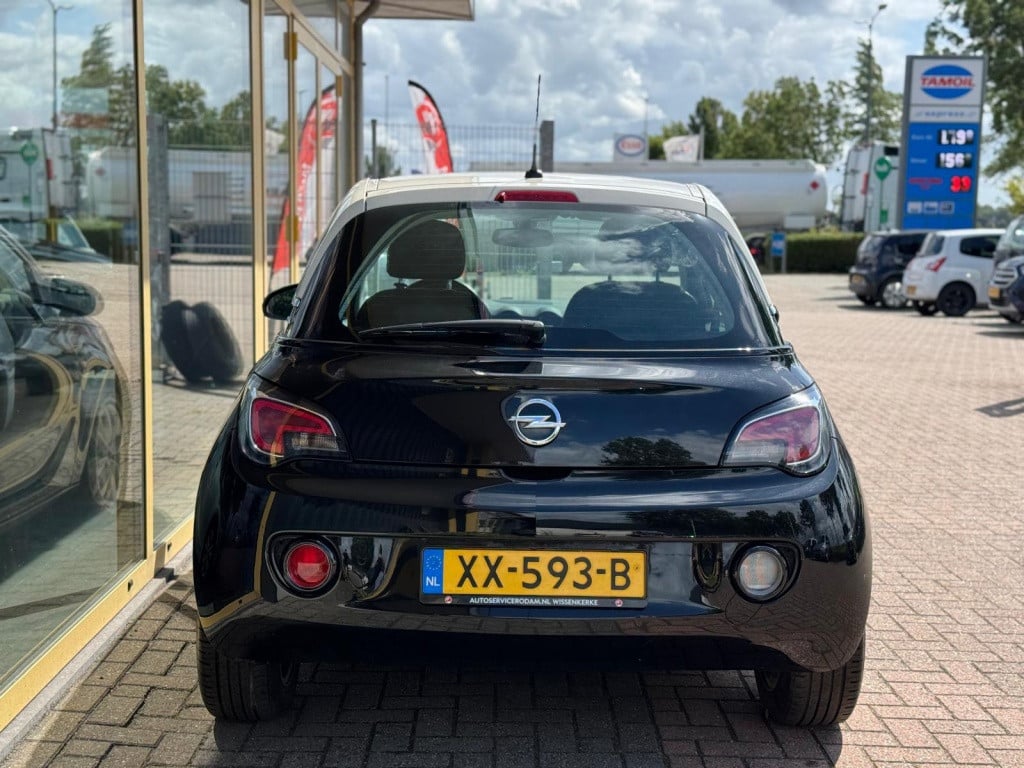 Opel Adam 1.0 turbo blitz