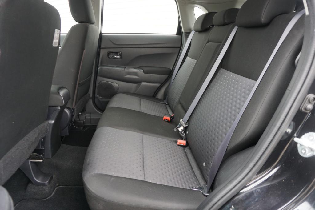 Mitsubishi Asx 1.6 intro edition cleartec airco / cruise / elektr. ramen / 