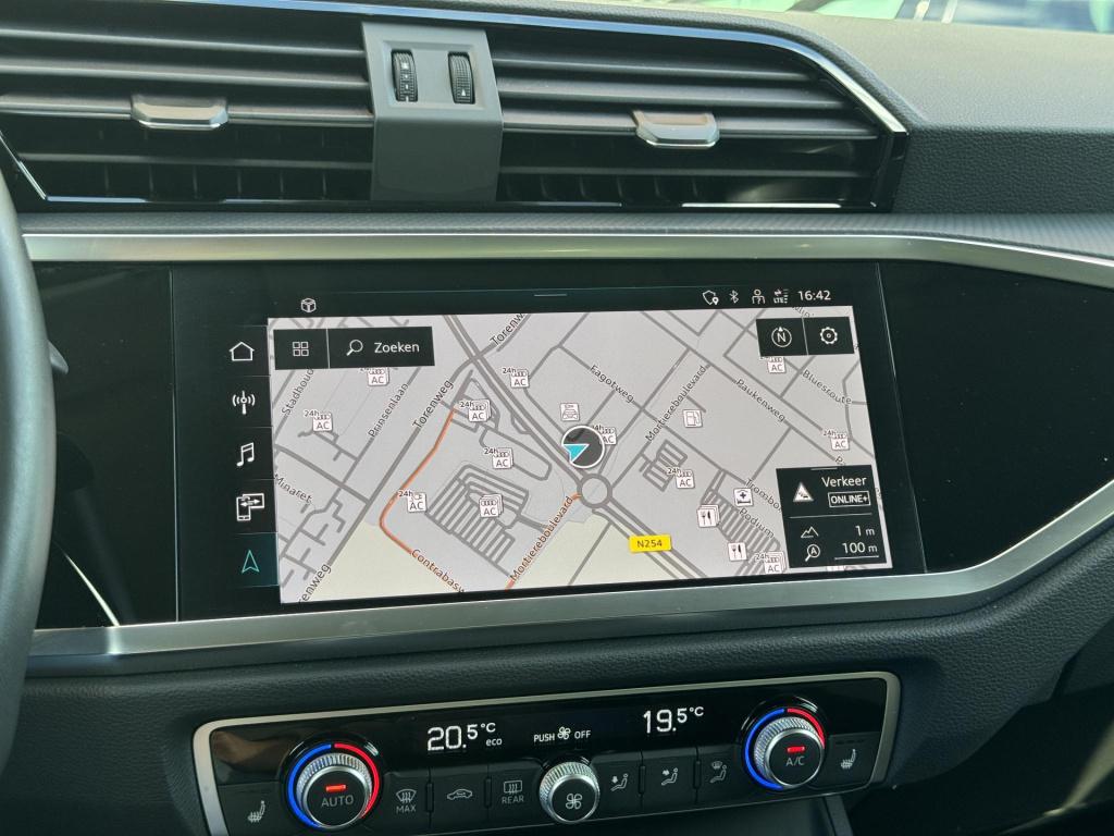 Audi Q3 45 tfsi e s edition