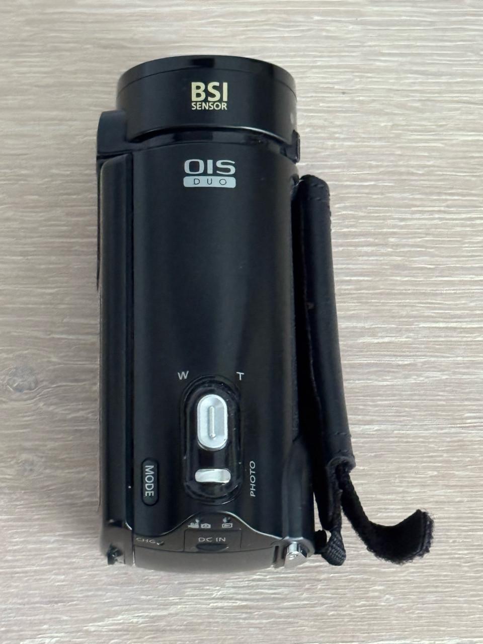 Complete Samsung HMX-H300 camcorder