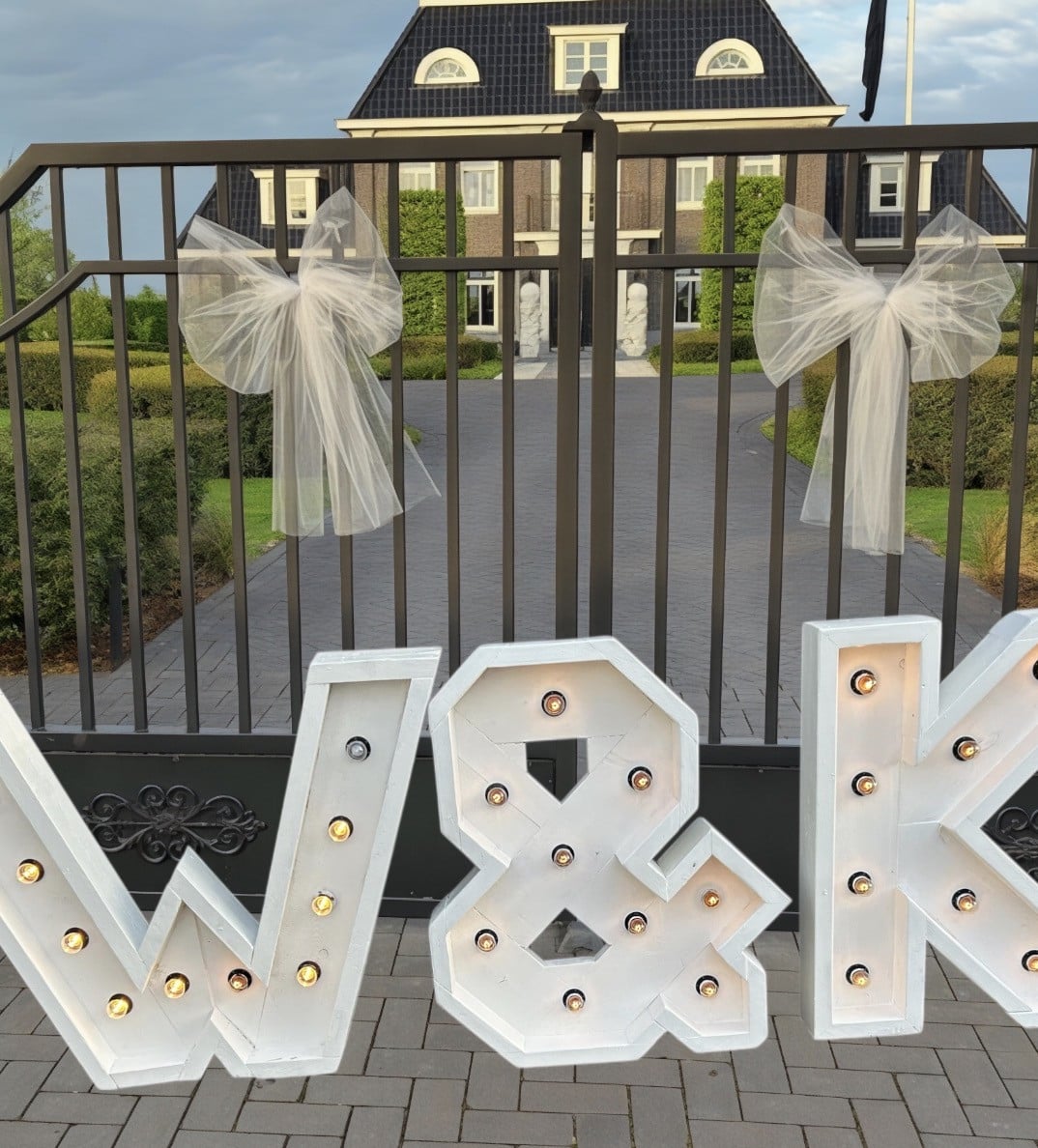 Led cijfers of led letters huren