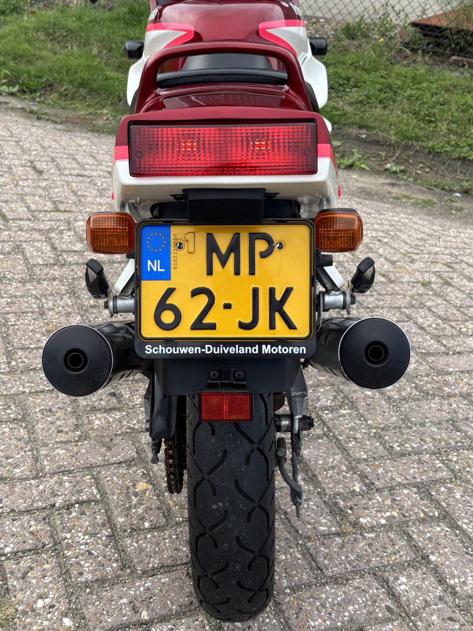 Kawasaki GPZ 500S