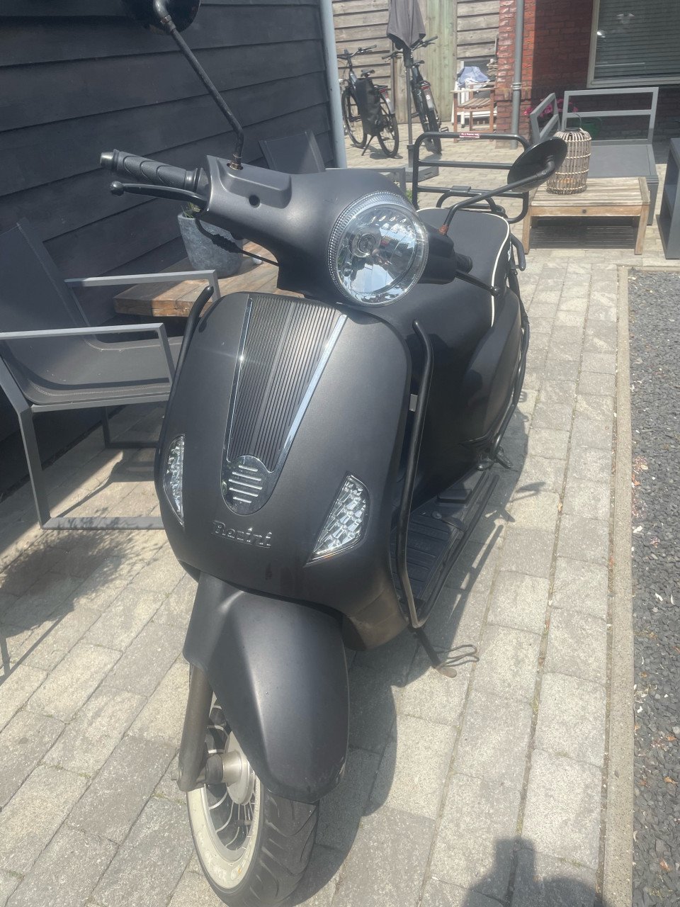 Berini Napoli Scooter.