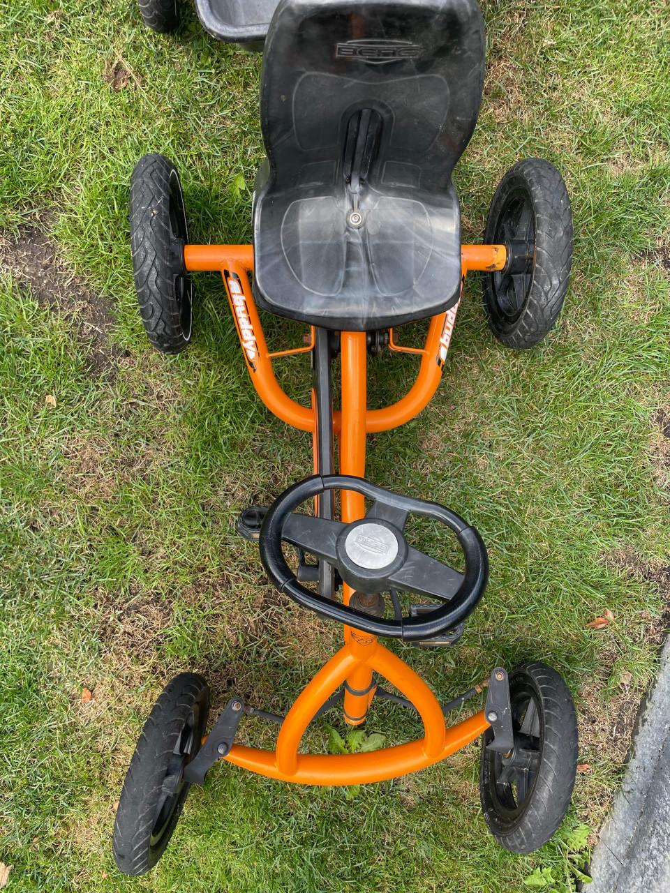 Berg skelter met aanhanger