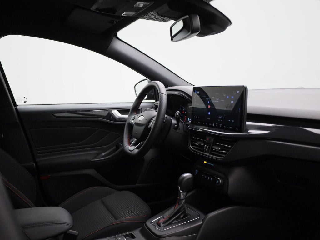 Ford Focus wagon st line | automaat | climate control | cruise control | wi