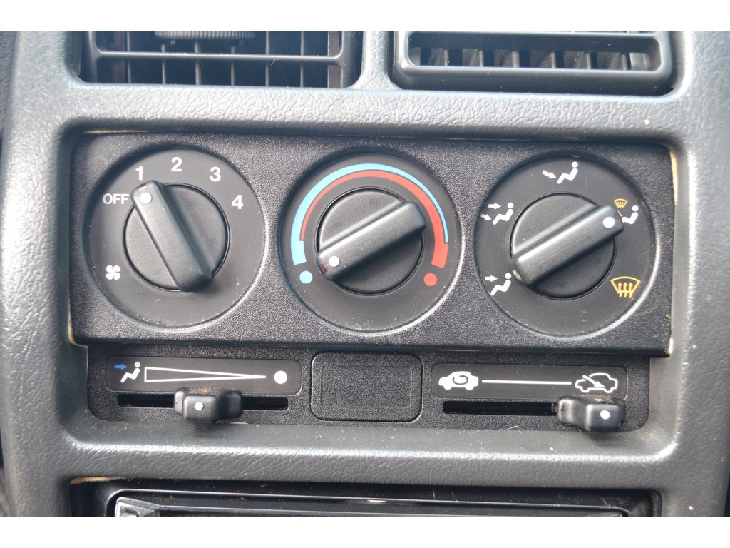 Rover 200-serie 216 coupé targa verkocht