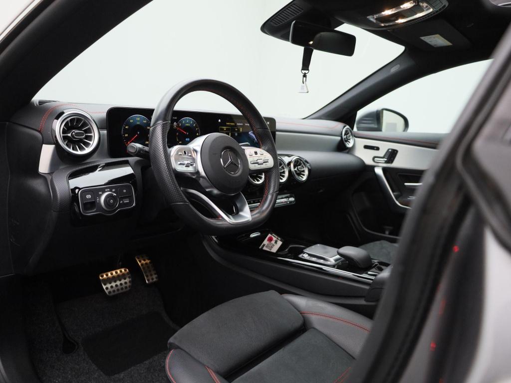 Mercedes-Benz Cla shooting brake 250 e amg line | automaat | stoel verwarmi