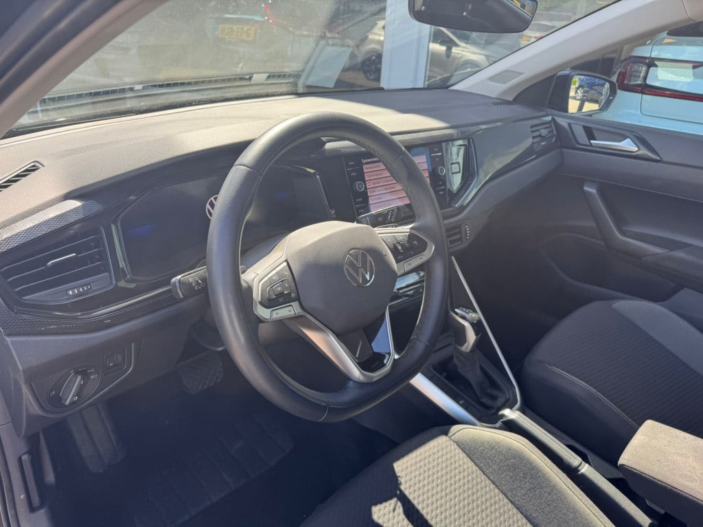 Volkswagen Polo 1.0 tsi life edition