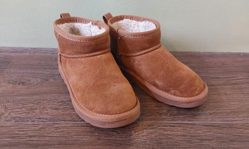 Sloffen gevoerd van het merk Graceland in maat 31 inclusief doos