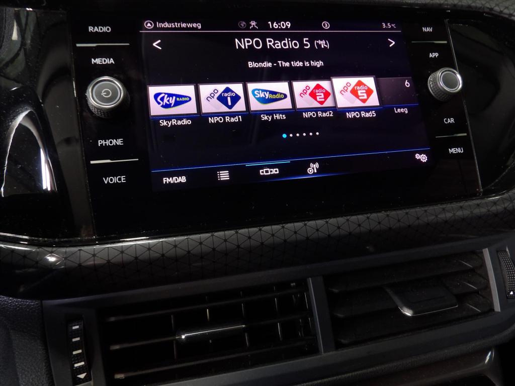 Volkswagen T-cross 1.0 tsi 110pk 7-dsg r-line