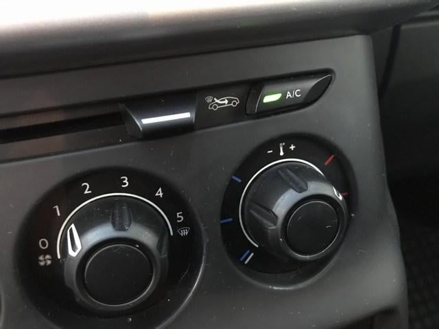 Citroen C3 1.4 panoramische voorruit | airco | cruise | parkeersensoren etc