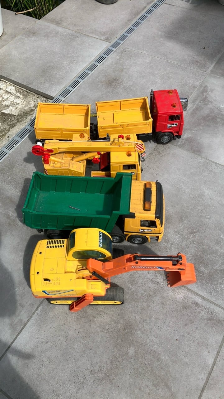 Bruder speelgoed auto s
