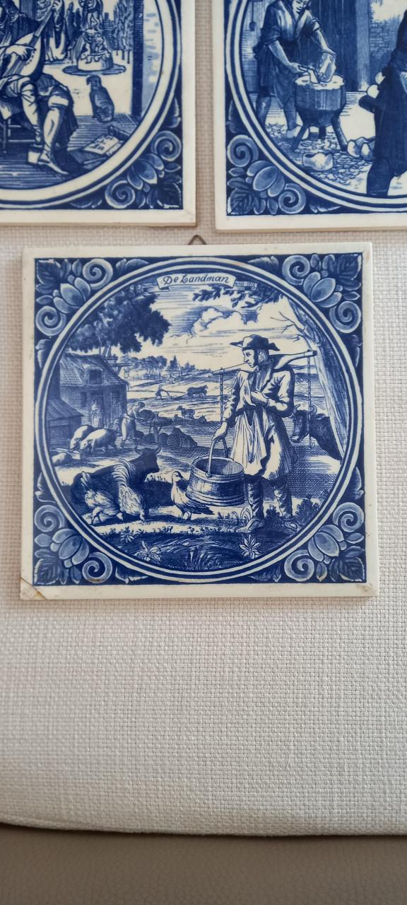 3 STUKS DELFS BLAUWE TEGELS  MET AMBACHTEN