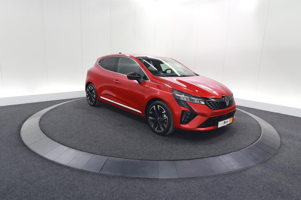 Renault Clio 1.6 e-tech full hybrid 145 techno | 360 camera | bose audio | 