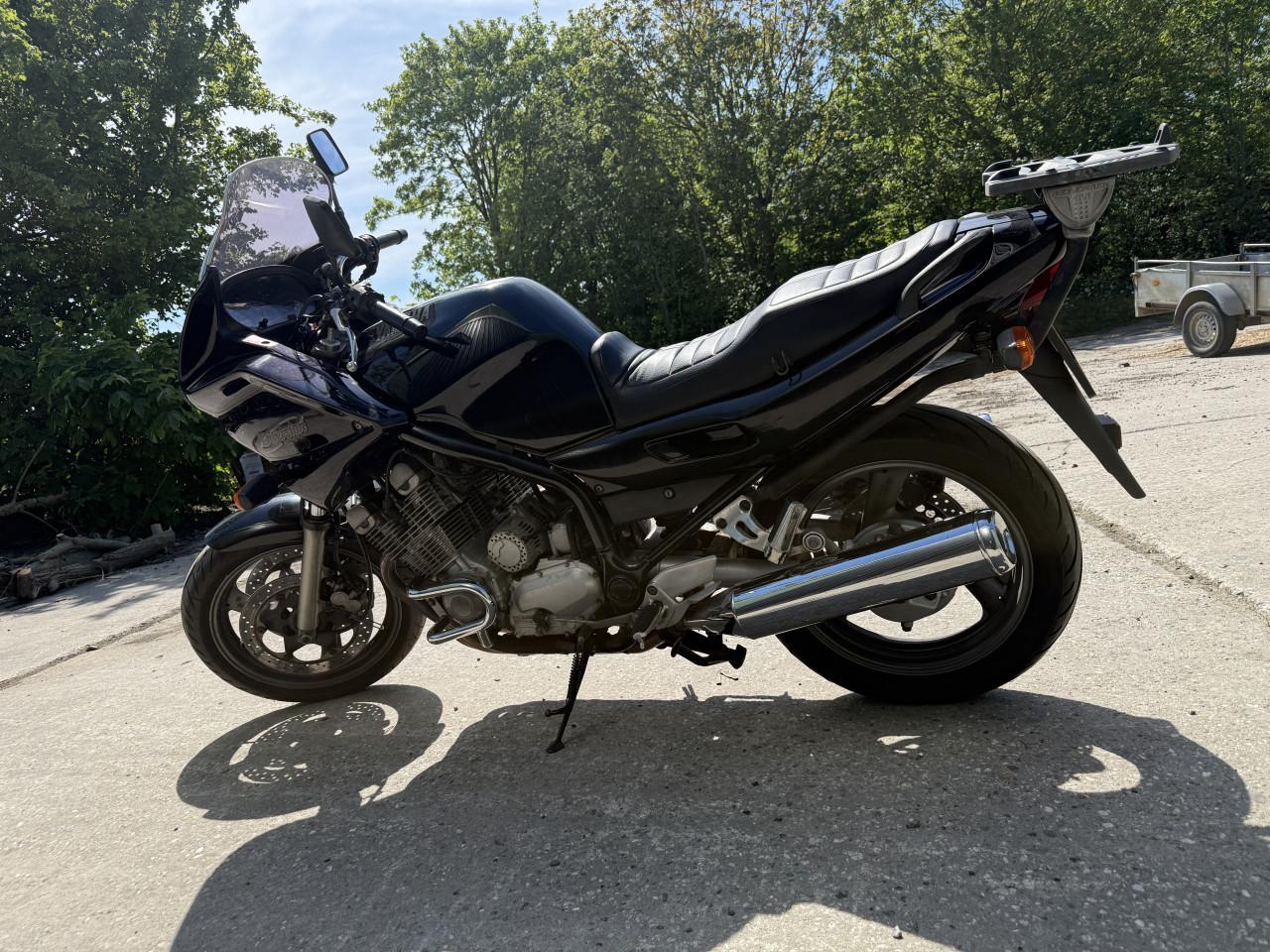 Yamaha XJ900S Diversion