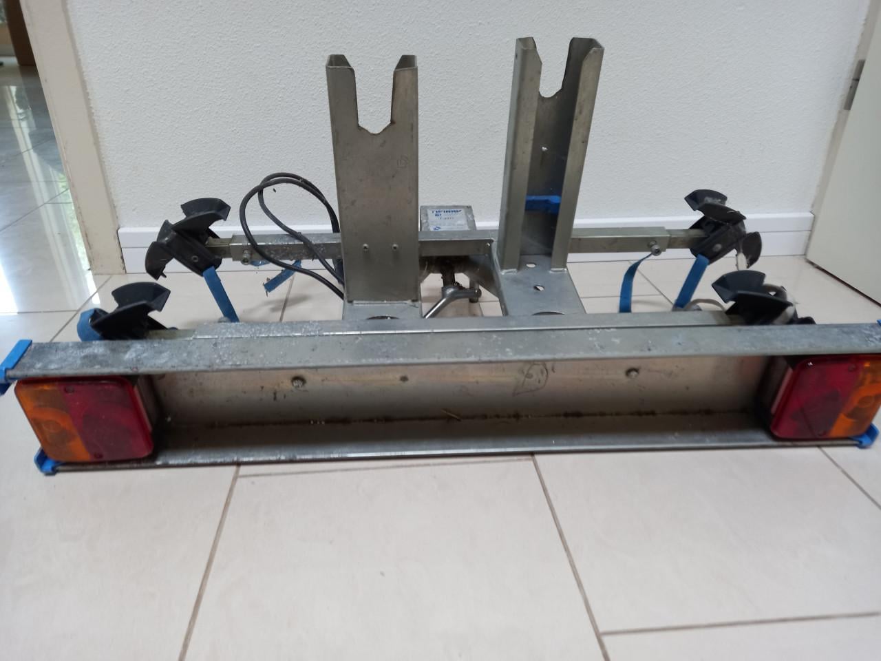 Twinny Load Basis - Incompleet