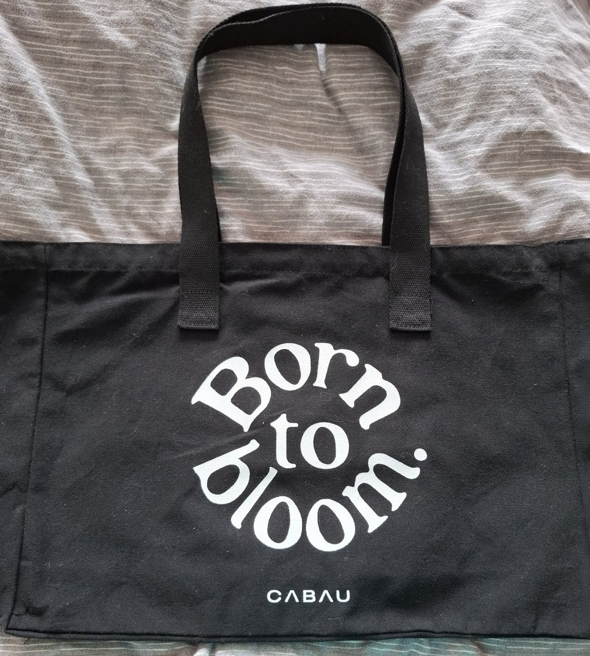 Cabau: mixer, sokken, shaker, notebook, poedertoren, tas XL