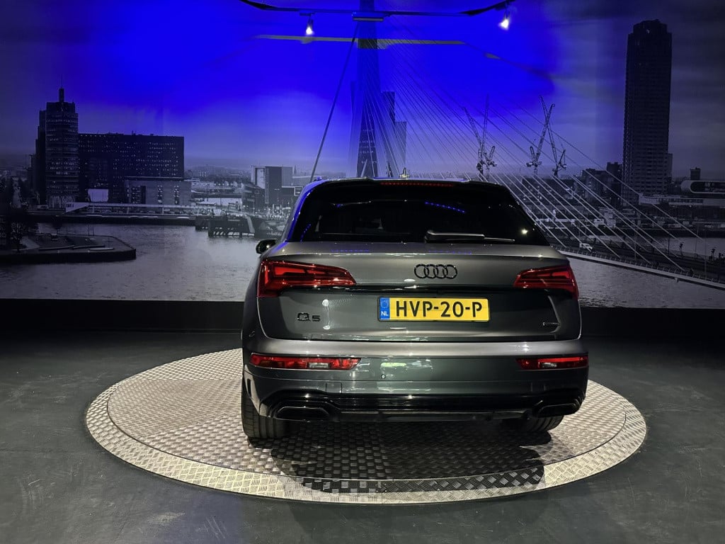 Audi Q5 55 tfsi e quattro competition *luchtvering*hud*pano*b&o*