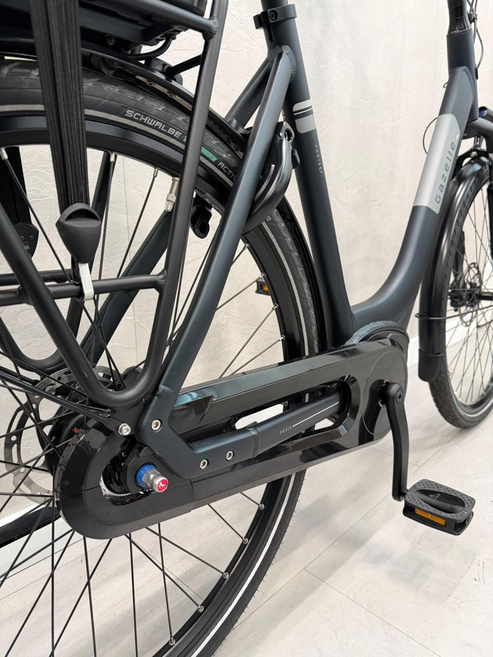 Gazelle Paris C7+ Bosch Active Line 57CM 400Wh 1037KM