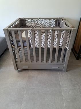 Box Bopita, met lade en wieltjes