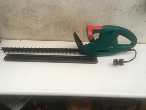 Bosch AHS 42-16 heggenschaar (420 Watt, 420 mm