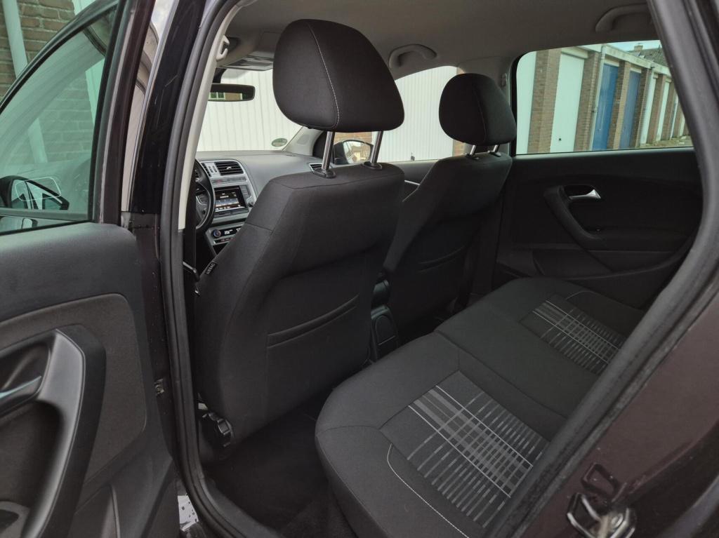 Volkswagen Polo 1.2 tsi lounge / 5- deurs / cruisecontrol / stoelverwarming