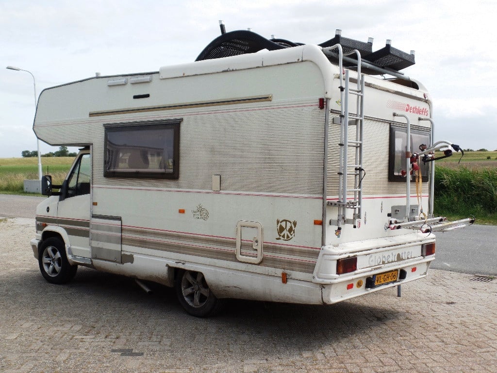 Dethleffs alkoof camper voor 5 personen