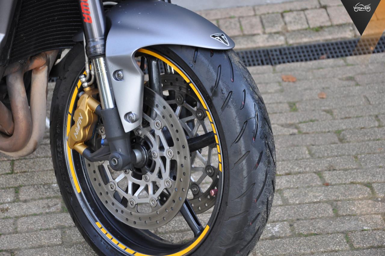 Triumph Street Triple R 675