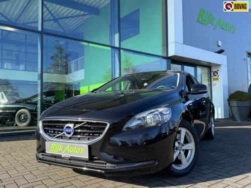 Volvo V40 2.0 t2 you! * cruise control * stoelverwarming * navigatie