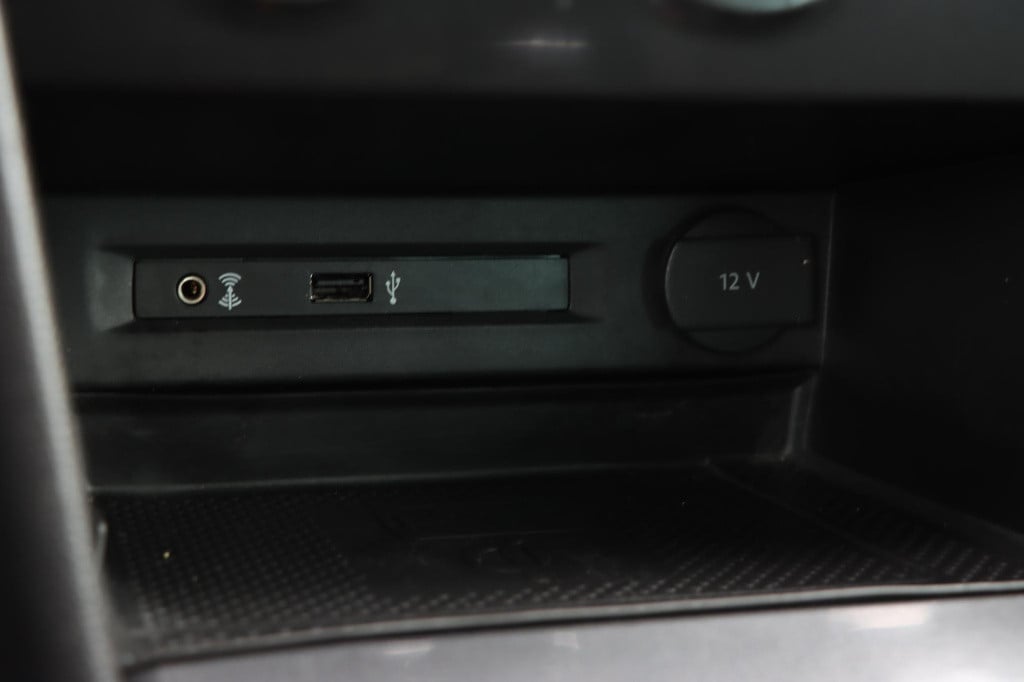 Volkswagen Tiguan 1.4 tsi connected series