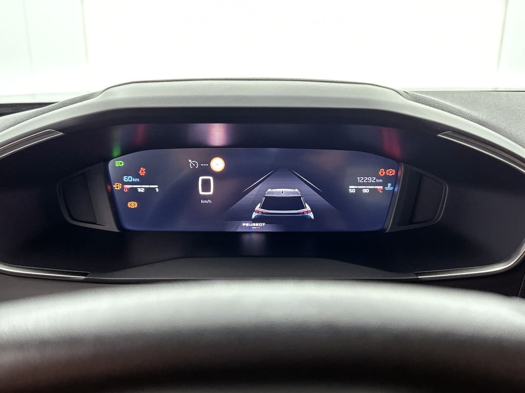 Peugeot 2008 puretech 100 pk allure | achteruitrijcamera | parkeersensoren 