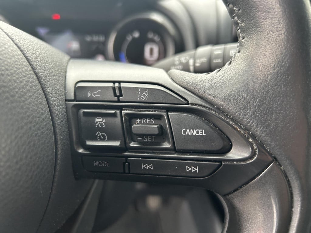 Toyota Yaris 1.5 vvt-i executive super compleet|jbl set